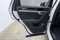 Volkswagen Touareg din 2023 cu 26.000 km - oferta VOL212418 - foto 43