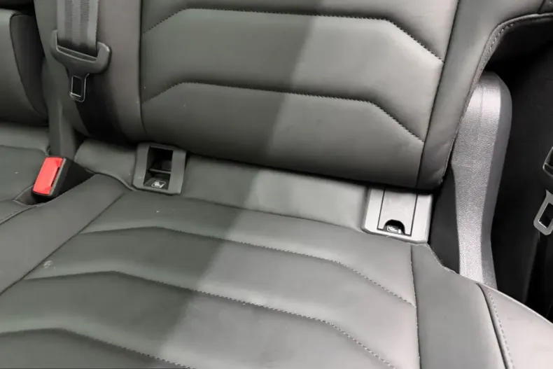 Volkswagen Touareg din 2023 cu 26.000 km - oferta VOL212418 - foto 46