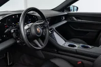 Porsche Taycan din 2024 cu 22.550 km - oferta POR212421 - foto 7