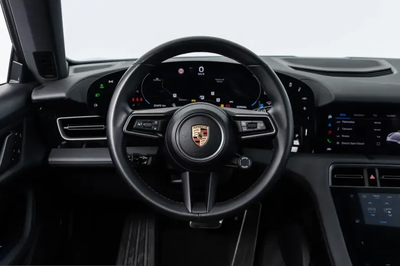 Porsche Taycan din 2024 cu 22.550 km - oferta POR212421 - foto 8