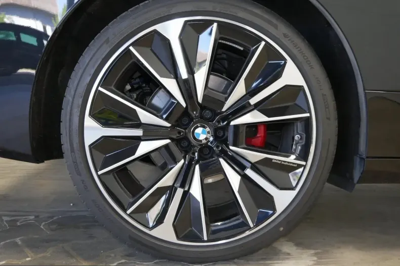 BMW iX din 2025 cu 14.450 km - oferta BMW212424 - foto 13