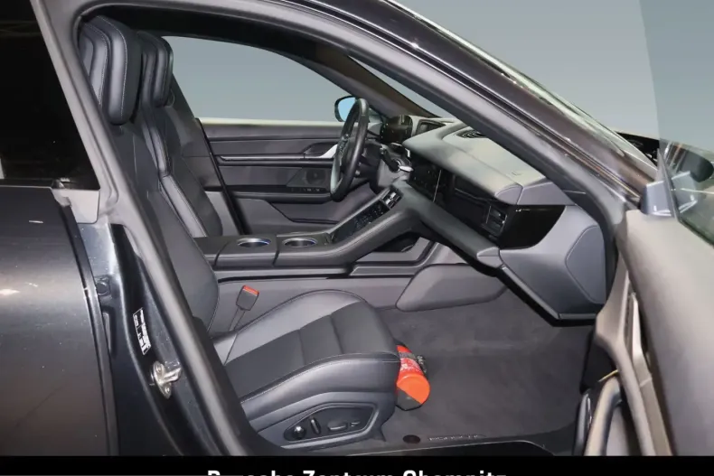 Porsche Taycan din 2024 cu 29.990 km - oferta POR212427 - foto 13