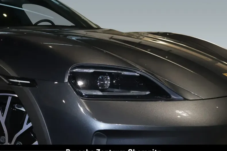 Porsche Taycan din 2024 cu 29.990 km - oferta POR212427 - foto 34