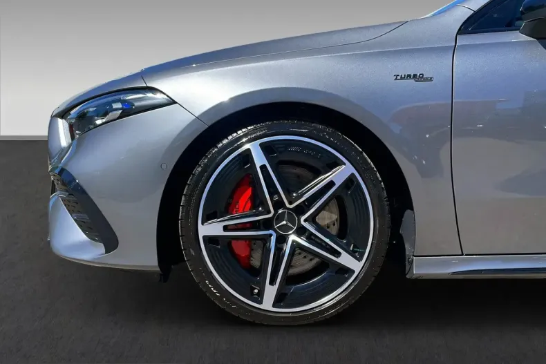 Mercedes-Benz A 35 AMG (Clasa A) din 2023 cu 38.775 km - oferta MER212428 - foto 5