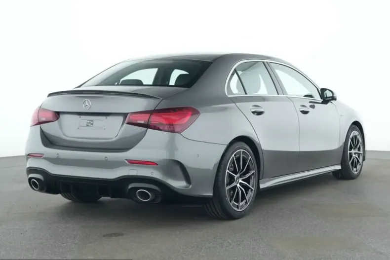 Mercedes-Benz A 35 AMG (Clasa A) din 2024 cu 7.479 km - oferta MER212429 - foto 2