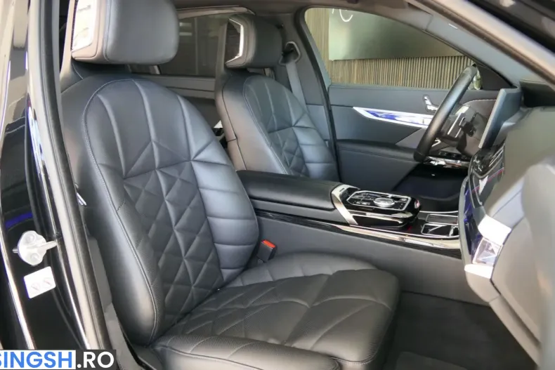 BMW 740 (Seria 7) din 2023 cu 100.000 km - oferta BMW212432 - foto 30