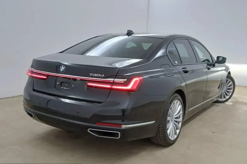 BMW 730 (Seria 7) din 2022 cu 66.600 km - oferta BMW212433 - foto 3