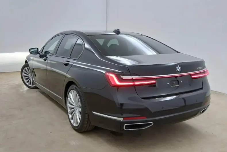 BMW 730 (Seria 7) din 2022 cu 66.600 km - oferta BMW212433 - foto 4