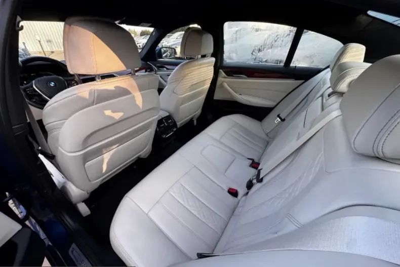 BMW 530 (Seria 5) din 2022 cu 39.980 km - oferta BMW212436 - foto 17