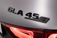 Mercedes-Benz GLA 45 AMG (Clasa GLA) din 2021 cu 44.458 km - oferta MER212442 - foto 15