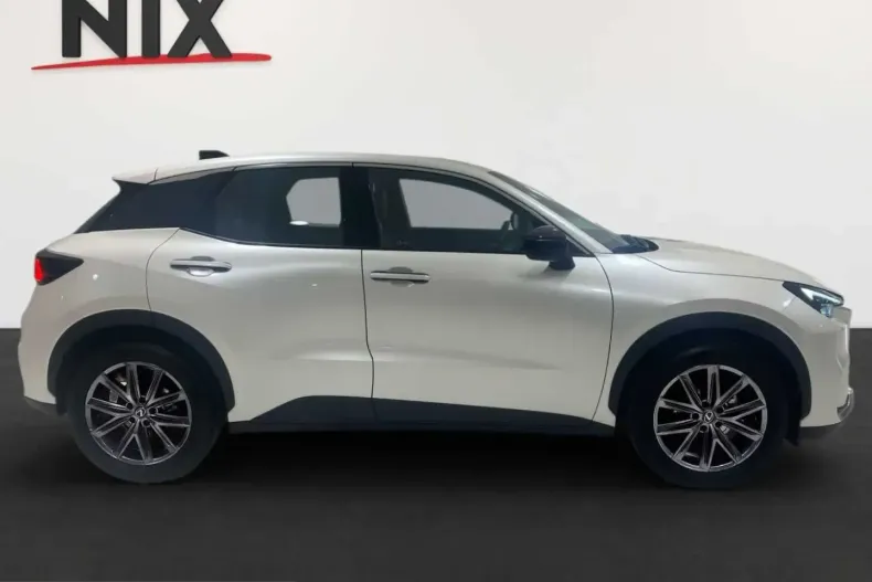 Lexus LBX din 2024 cu 5.000 km - oferta LEX212444 - foto 3