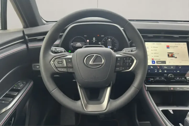 Lexus LBX din 2024 cu 13.100 km - oferta LEX212448 - foto 11