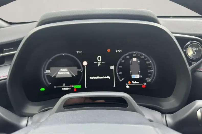 Lexus LBX din 2024 cu 13.100 km - oferta LEX212448 - foto 12