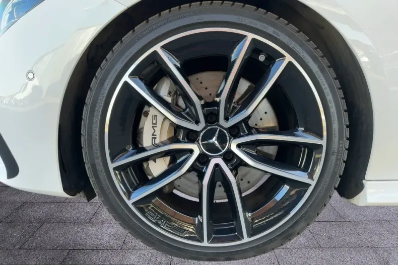 Mercedes-Benz CLA 35 AMG (Clasa CLA) din 2024 cu 39.000 km - oferta MER212453 - foto 13