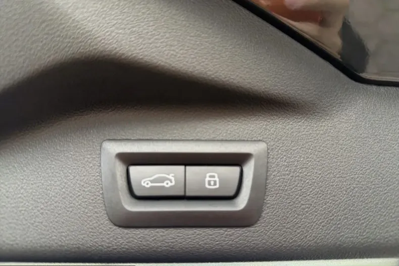 BMW X7 (Seria X) din 2025 cu 66.176 km - oferta BMW212456 - foto 14