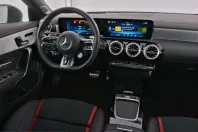 Mercedes-Benz CLA 45 AMG (Clasa CLA) din 2024 cu 29.492 km - oferta MER212458 - foto 7
