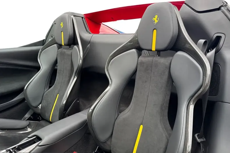 Ferrari 296 GTS din 2024 cu 1.100 km - oferta FER212460 - foto 15