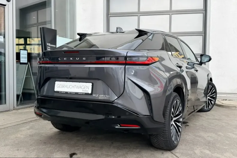 Lexus RZ din 2023 cu 26.069 km - oferta LEX212464 - foto 2