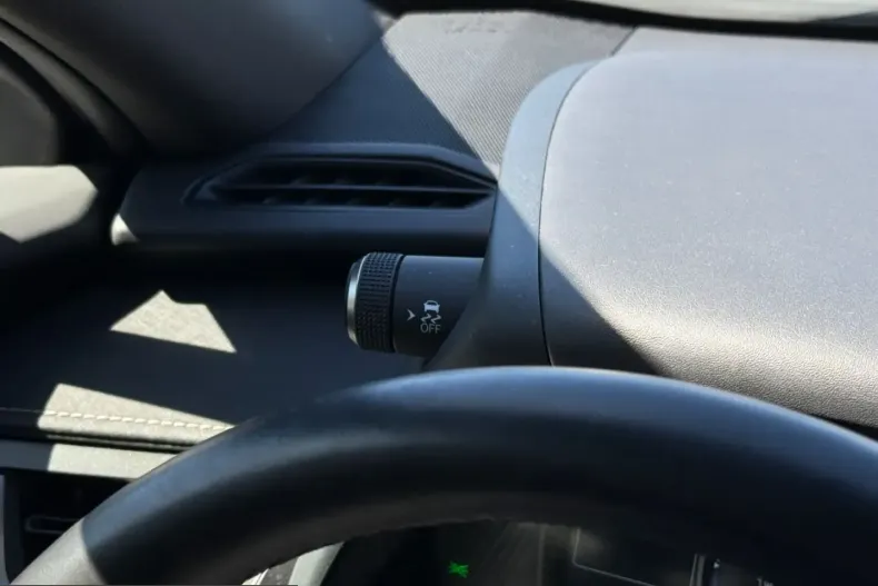 Lexus UX din 2024 cu 25.802 km - oferta LEX212465 - foto 15