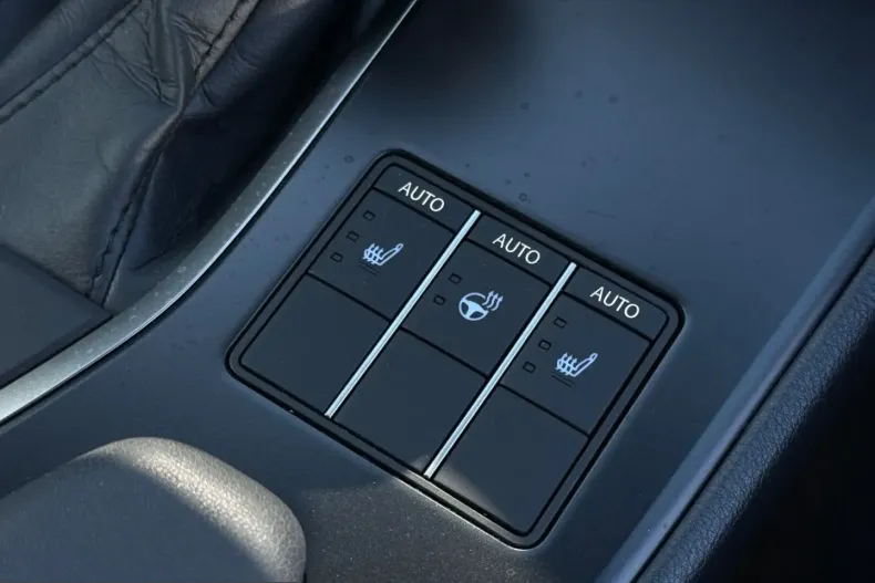 Lexus UX din 2024 cu 25.802 km - oferta LEX212465 - foto 21