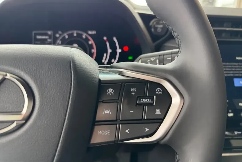 Lexus LBX din 2025 cu 13.398 km - oferta LEX212468 - foto 23