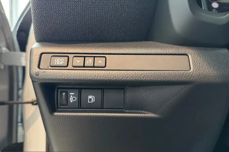Lexus LBX din 2025 cu 13.398 km - oferta LEX212468 - foto 27