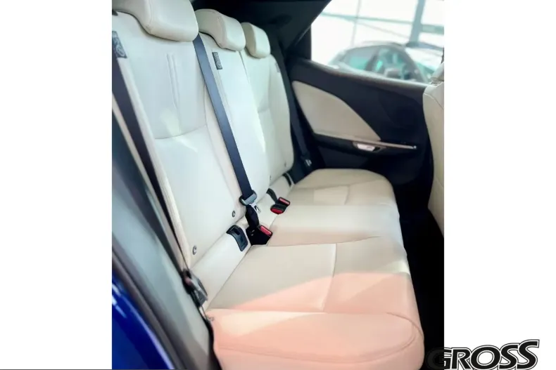 Lexus LBX din 2024 cu 15.290 km - oferta LEX212469 - foto 4