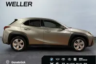 Lexus UX din 2023 cu 15.745 km - oferta LEX212470 - foto 8