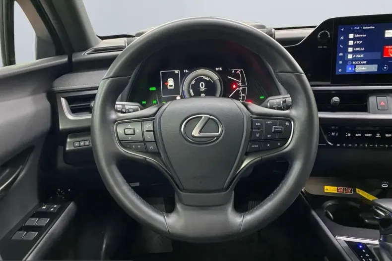 Lexus UX din 2023 cu 15.745 km - oferta LEX212470 - foto 11