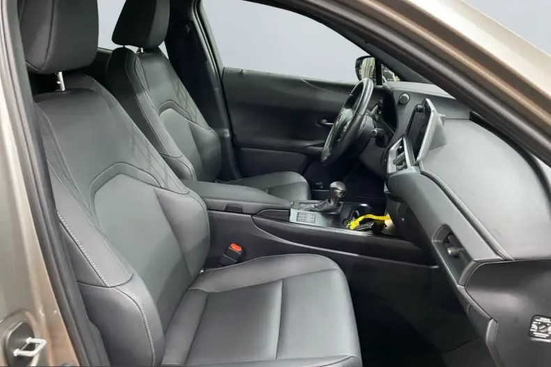 Lexus UX din 2023 cu 15.745 km - oferta LEX212470 - foto 19