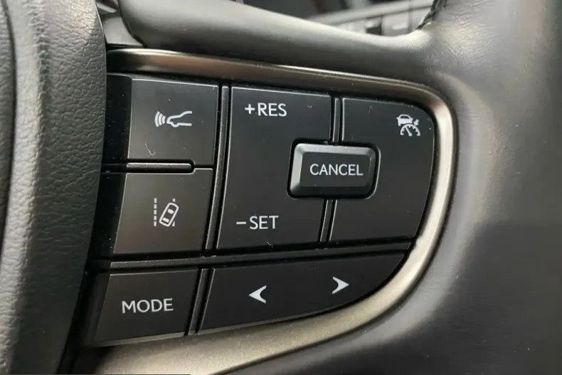 Lexus UX din 2023 cu 15.745 km - oferta LEX212470 - foto 24