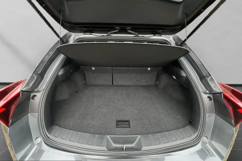 Lexus UX din 2024 cu 16.374 km - oferta LEX212471 - foto 19
