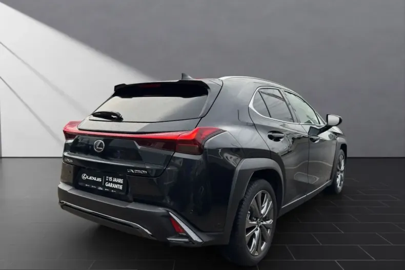 Lexus UX din 2023 cu 51.044 km - oferta LEX212472 - foto 5