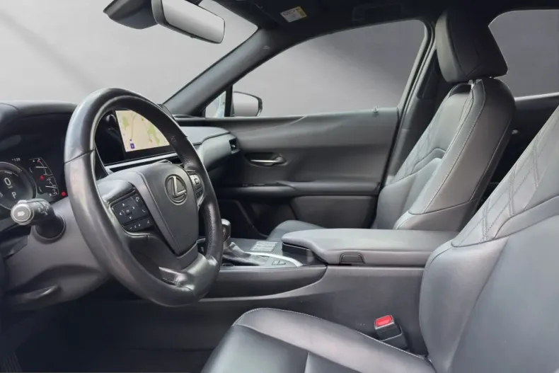 Lexus UX din 2023 cu 51.044 km - oferta LEX212472 - foto 8