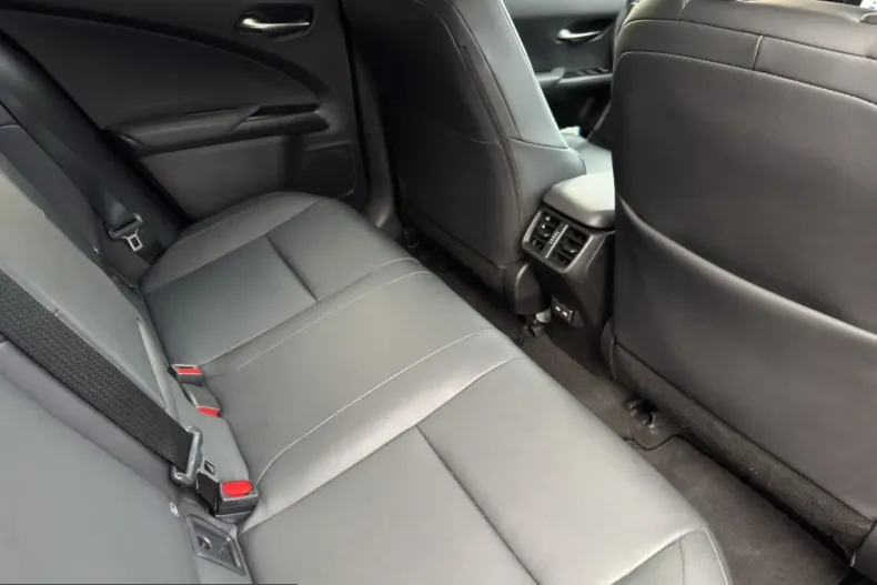 Lexus UX din 2023 cu 51.044 km - oferta LEX212472 - foto 16