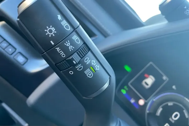 Lexus UX din 2023 cu 13.322 km - oferta LEX212476 - foto 21