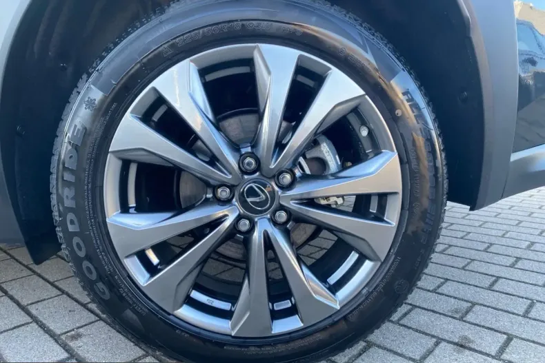 Lexus UX din 2023 cu 13.322 km - oferta LEX212476 - foto 27