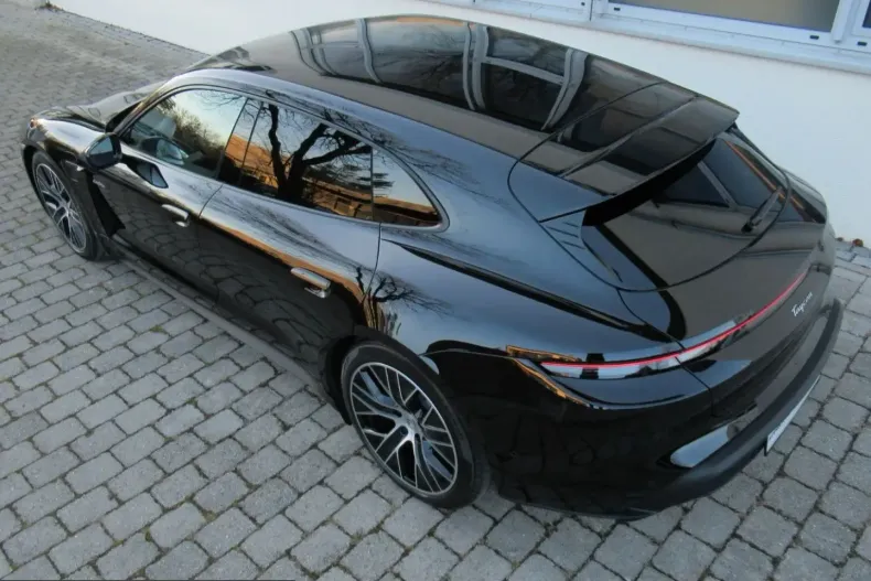Porsche Taycan din 2024 cu 4.000 km - oferta POR212477 - foto 21