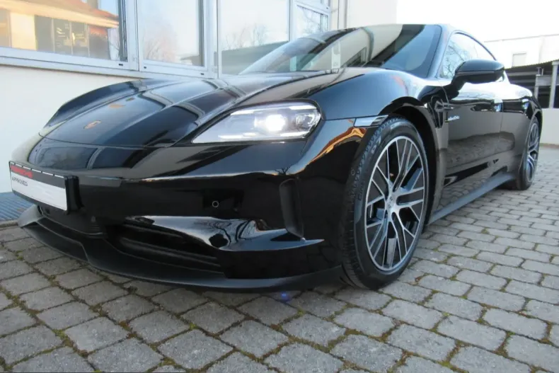 Porsche Taycan din 2024 cu 4.000 km - oferta POR212477 - foto 23