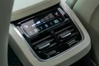 Volvo XC90 din 2023 cu 63.305 km - oferta VOL212480 - foto 20