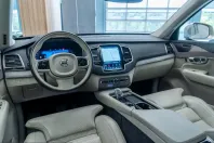 Volvo XC90 din 2023 cu 63.305 km - oferta VOL212480 - foto 26