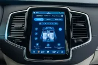 Volvo XC90 din 2023 cu 63.305 km - oferta VOL212480 - foto 35