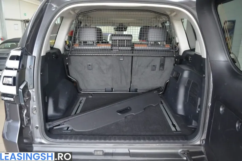 Toyota Land Cruiser din 2022 cu 59.000 km - oferta TOY212482 - foto 9