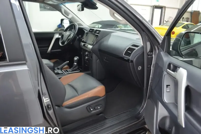 Toyota Land Cruiser din 2022 cu 59.000 km - oferta TOY212482 - foto 10