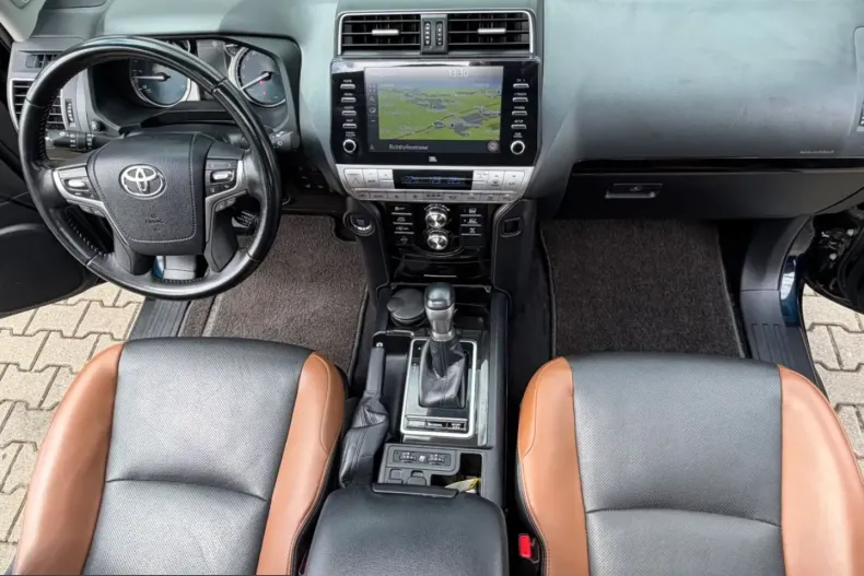 Toyota Land Cruiser din 2023 cu 80.000 km - oferta TOY212483 - foto 32