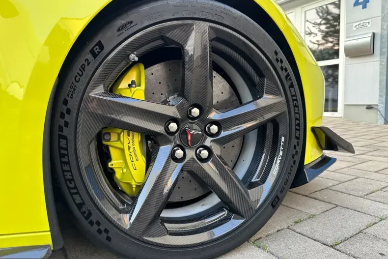 Corvette Z06 din 2022 cu 14.700 km - oferta COR212486 - foto 9