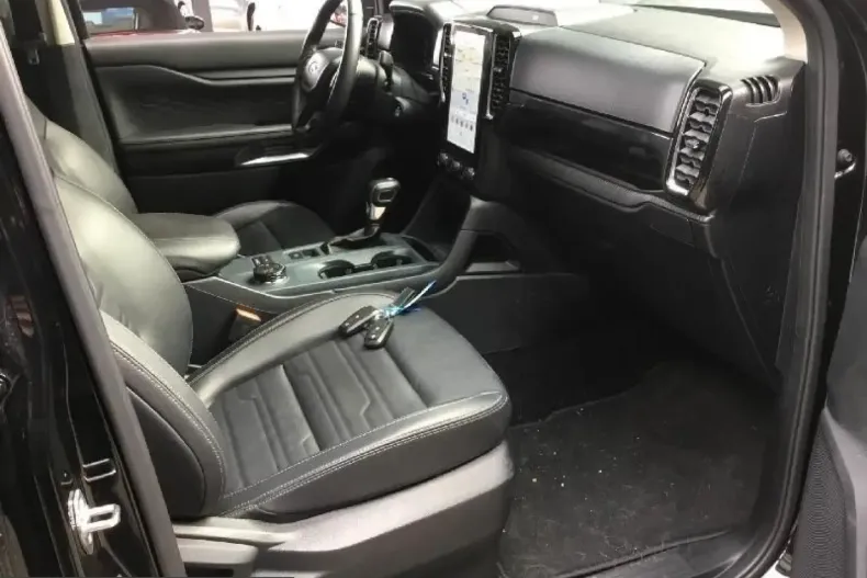 Ford Ranger din 2024 cu 20.000 km - oferta FOR212495 - foto 4