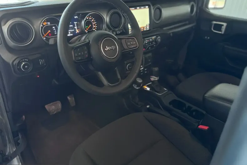 Jeep Wrangler din 2023 cu 20.985 km - oferta JEE212500 - foto 14
