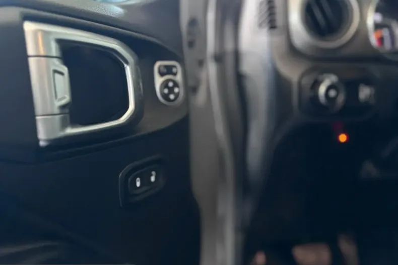 Jeep Wrangler din 2023 cu 20.985 km - oferta JEE212500 - foto 15