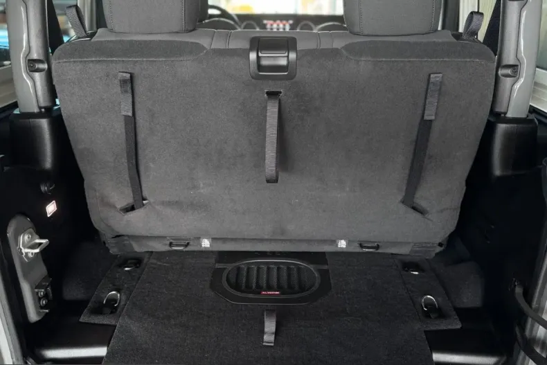 Jeep Wrangler din 2023 cu 20.985 km - oferta JEE212500 - foto 24